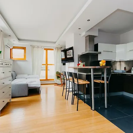 Shortstaypoland Chelmska شقة *