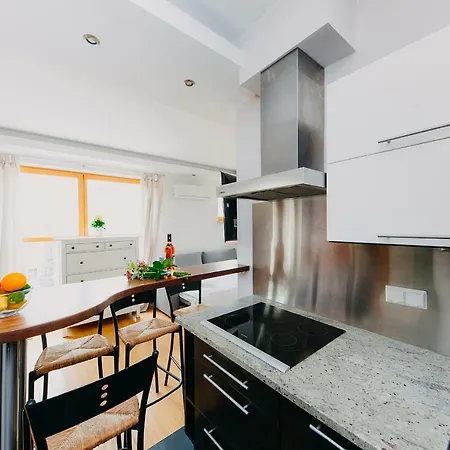 Shortstaypoland Chelmska Apartment
